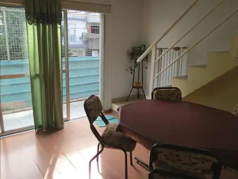 Depto Tipo Casa en Venta 15 años