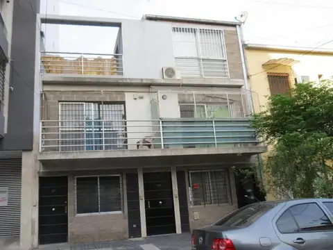 Llavallol 2100 , Piso 1