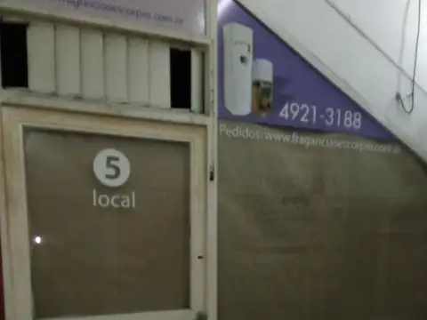 Local en Venta 50 años