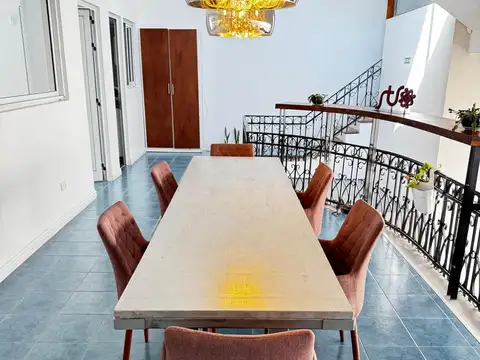 Oficina en Alquiler al Norte