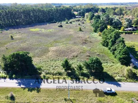 Hermosos Terrenos, En el Remanso.