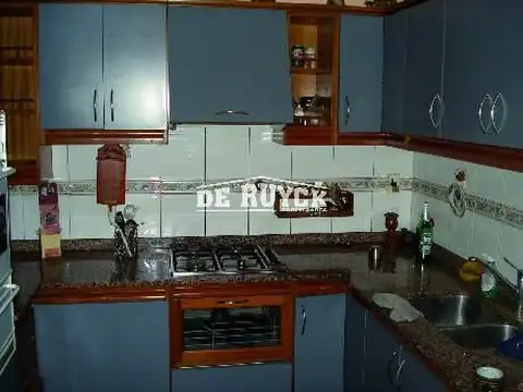 Local en Venta 50 años