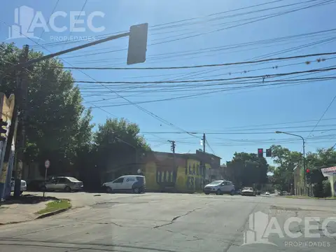 Galpon en Venta en La Tablada, USD 100.000