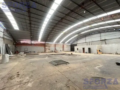 Galpon en Venta en San Miguel, USD 380.000