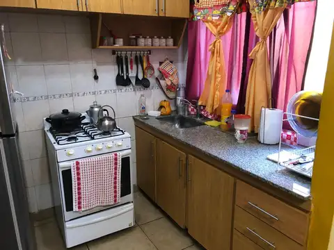 Depto Tipo Casa en Venta 45 años