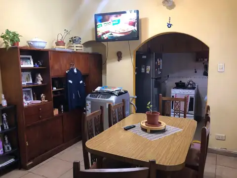 Depto Tipo Casa 3 ambientes con 1 baño