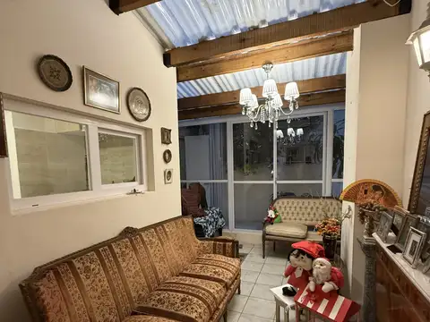 Arenales 3800, Piso PB