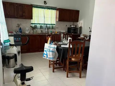 Casa en venta en Barrio Santa Genoveva – Neuquén