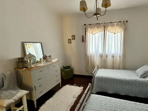 Depto Tipo Casa en Venta con 1 cocheras