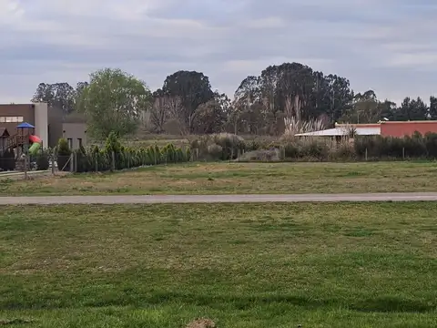 Terreno en Venta en Las Calandrias, USD 40.000