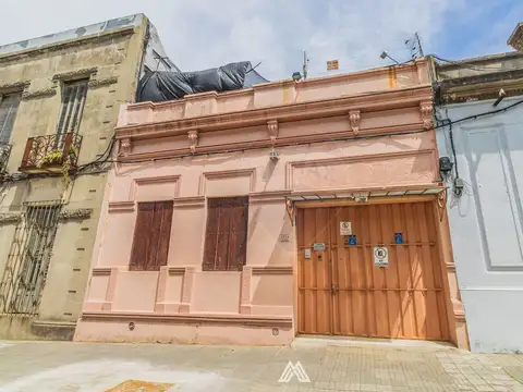 Venta Deposito, Galpón y casa La Comercial