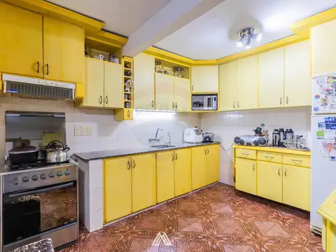 Galpon en Venta 84 años