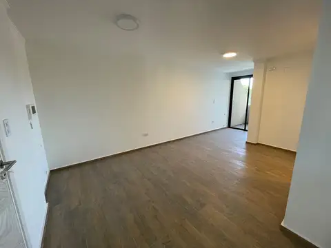 Departamento en Alquiler en General Paz, $ 870.000