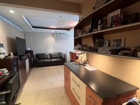 El Palomar Casa de 3 Ambientes + Departamento de 2 Ambientes Fondo F: 10317