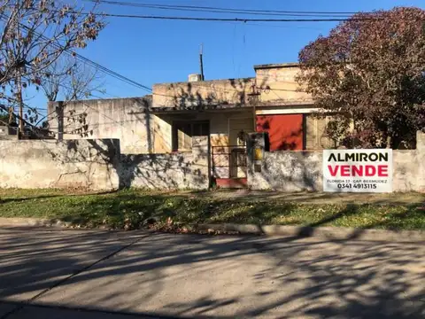 Propiedad Compuesta | Casa De 2 Dormitorios | Casa De 1 Dormitorio | Capitán Bermúdez | Barrio Villa Cassini