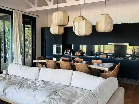 Casa en Venta en Posadas, USD 210.000