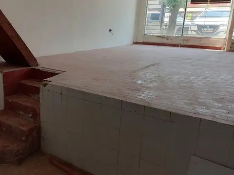 Local en Venta 36 años