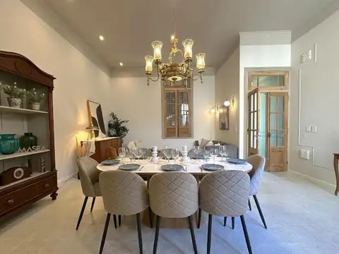 Casa 4 ambientes con 2 baños