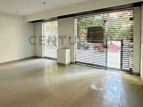 LOCAL COMERCIAL CON DEPOSITO A LA VENTA EN LA PLATA