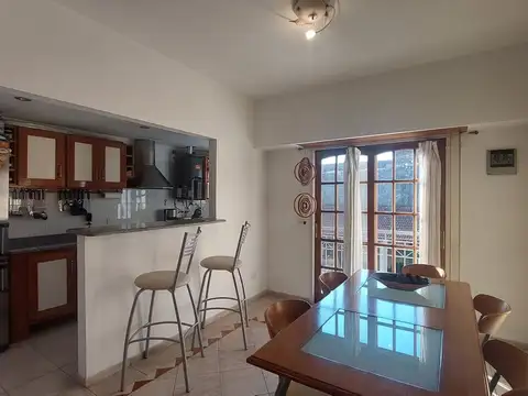 Duplex Venta 3 ambientes Quilmes cochera terraza
