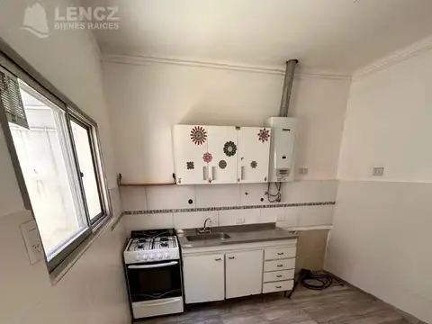 Depto Tipo Casa en Alquiler de 2 ambientes