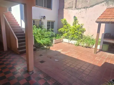 Casa en venta en Jose León Suarez
