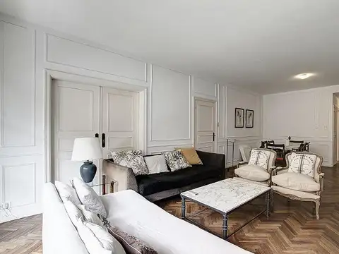 Departamento en Alquiler con 1 cocheras