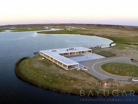 Terreno en Venta 25  mts Fondo