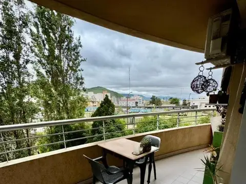 Departamento 4 ambientes con 3 baños