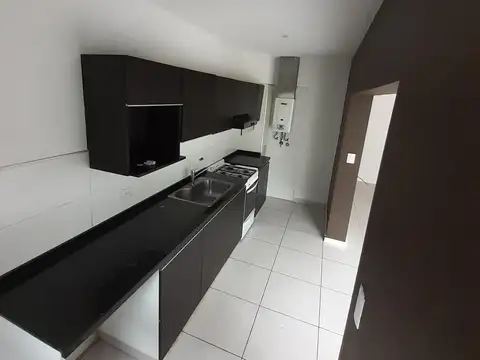 Departamento en Alquiler en Granadero Baigorria, $ 800.000
