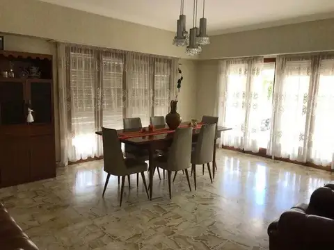 Ph 4 ambientes al frente con garage