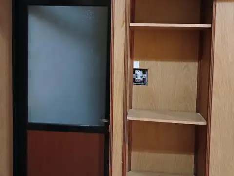 Local en Venta Via Pública