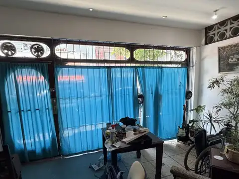 Local en Venta en Almagro, USD 165.000