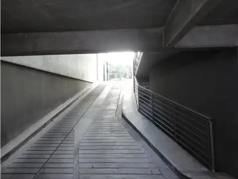 COCHERA CUBIERTA  FIJA  EN HAEDO