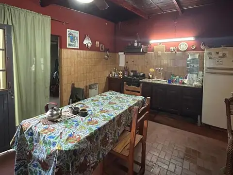 Casa 3 ambientes con 1 baño
