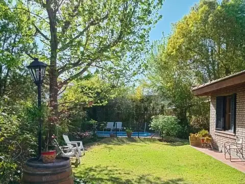 Amplia y hermosa casa en B° Huerto del Sol, La Puntilla