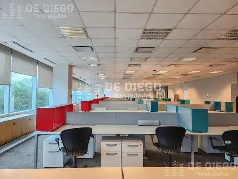 Oficina en Alquiler al Oeste