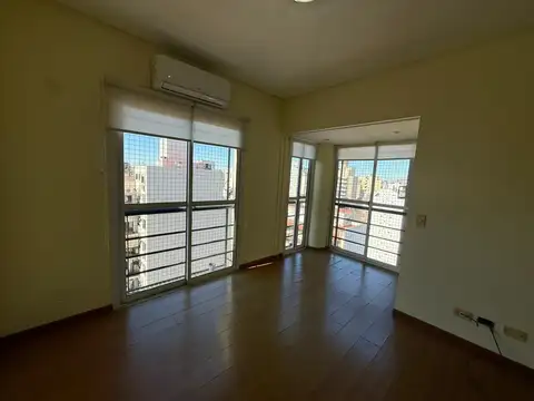 Departamento en Alquiler en Lanus Oeste, $ 620.000