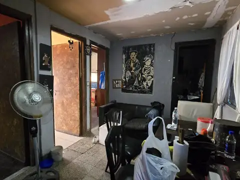 Agustín Álvarez 5000, Piso PB