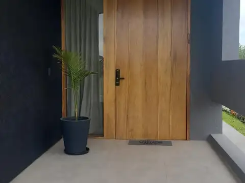 Casa en Alquiler al Noroeste