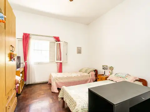 Casa Multifamiliar en venta 3 Unidades Lote Propio