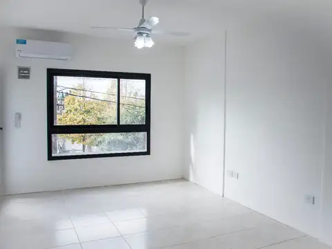 Departamento en Venta en Zarate, USD 70.000