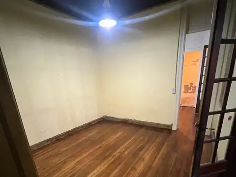 Depto Tipo Casa 4 ambientes con 1 baño