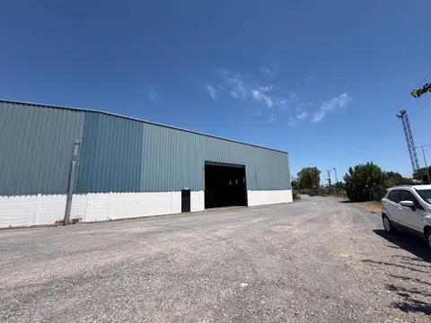 Galpon en Alquiler en Campana, USD 7.000