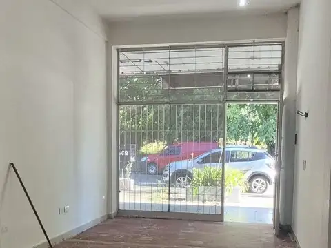 Local en Alquiler en Villa Bosch, $ 500.000