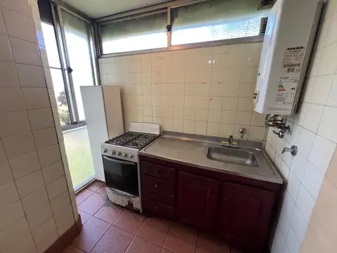 Departamento 4 ambientes con 1 baño