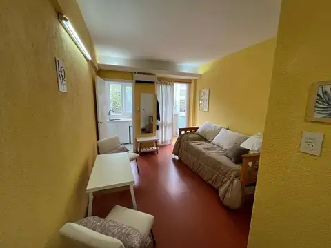 Sarmiento 2500, Piso 2