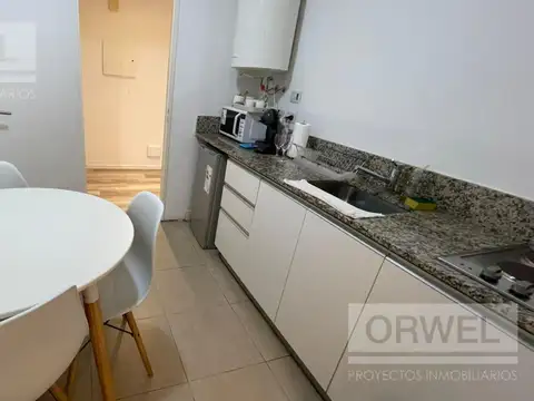 Oficina en Alquiler al Norte