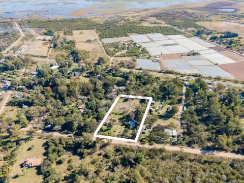 Terreno en Venta 30  mts Fondo