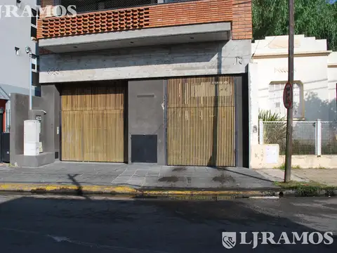 COCHERA FIJA EN TIGRE CENTRO | EXCELENTE ACCESO Y UBICACION